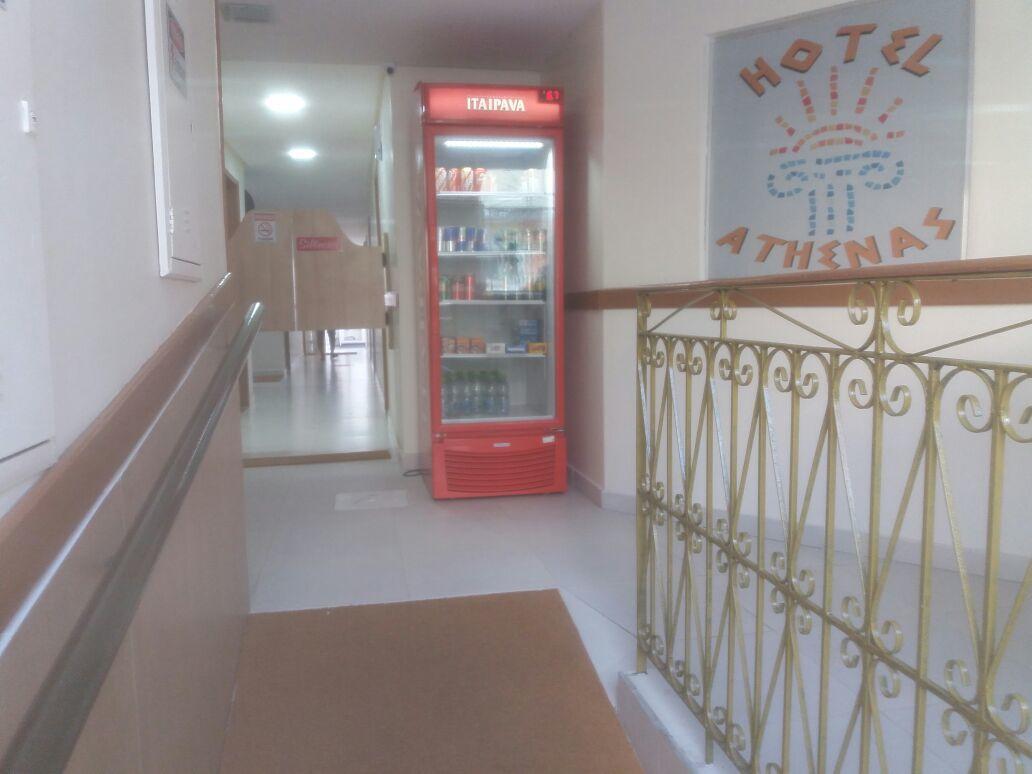 מנאוס Hotel Atenas מראה חיצוני תמונה